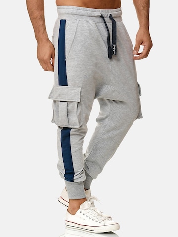 regular Pantaloni '19618' di Tazzio in grigio