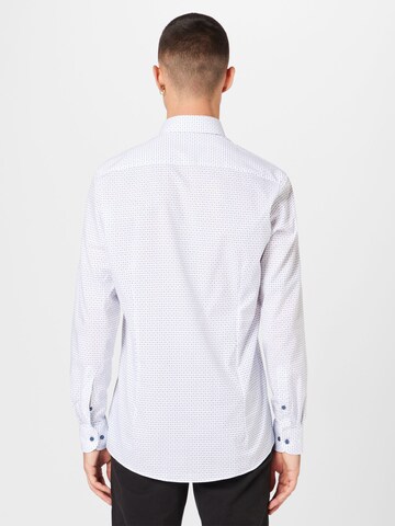 OLYMP Slim fit Koszula 'Level 5' w kolorze biały