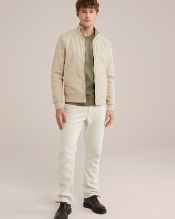 WE Fashion Sweater in Green