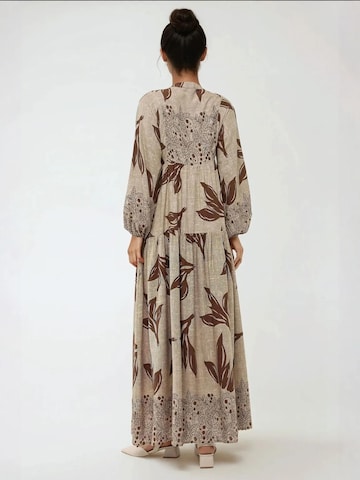 Hiccup Kleid in Braun