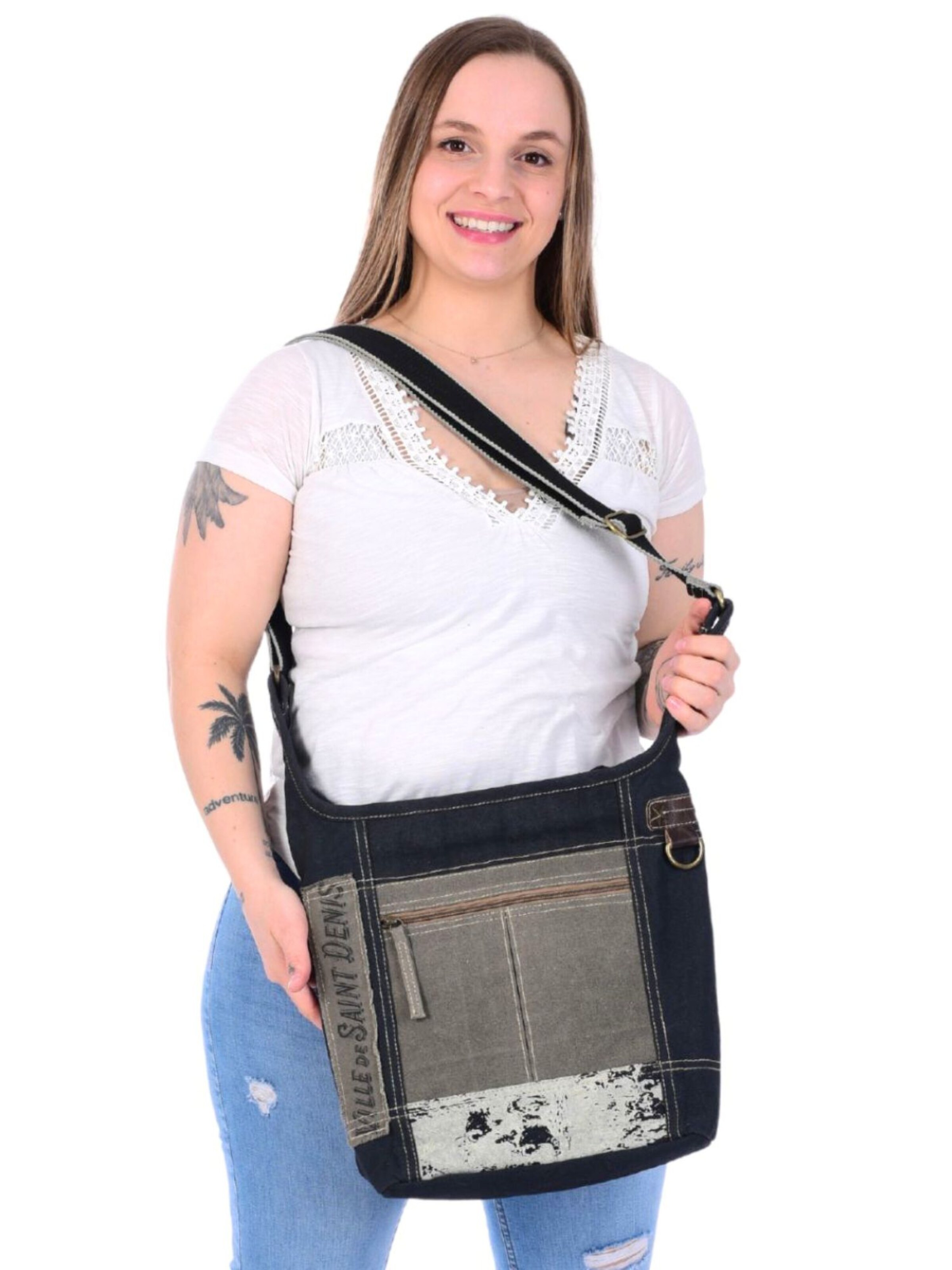 Sunsa Crossbody Bag 'Sunsa' in Black