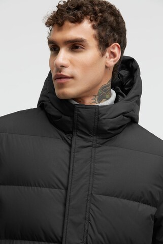 CMPD Winter Parka in Black