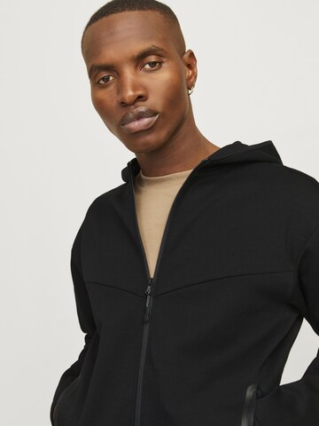 JACK & JONES Zip-Up Hoodie 'JCOFusion' in Black