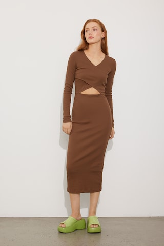 Robe 'Ally' Envii en marron : devant