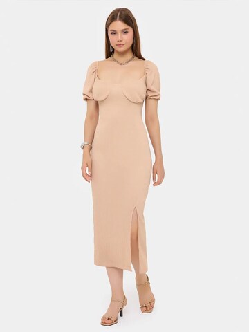 Hiccup - Vestido de cocktail em bege