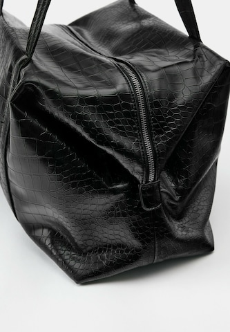 Pull&BearShopper torba - crna boja