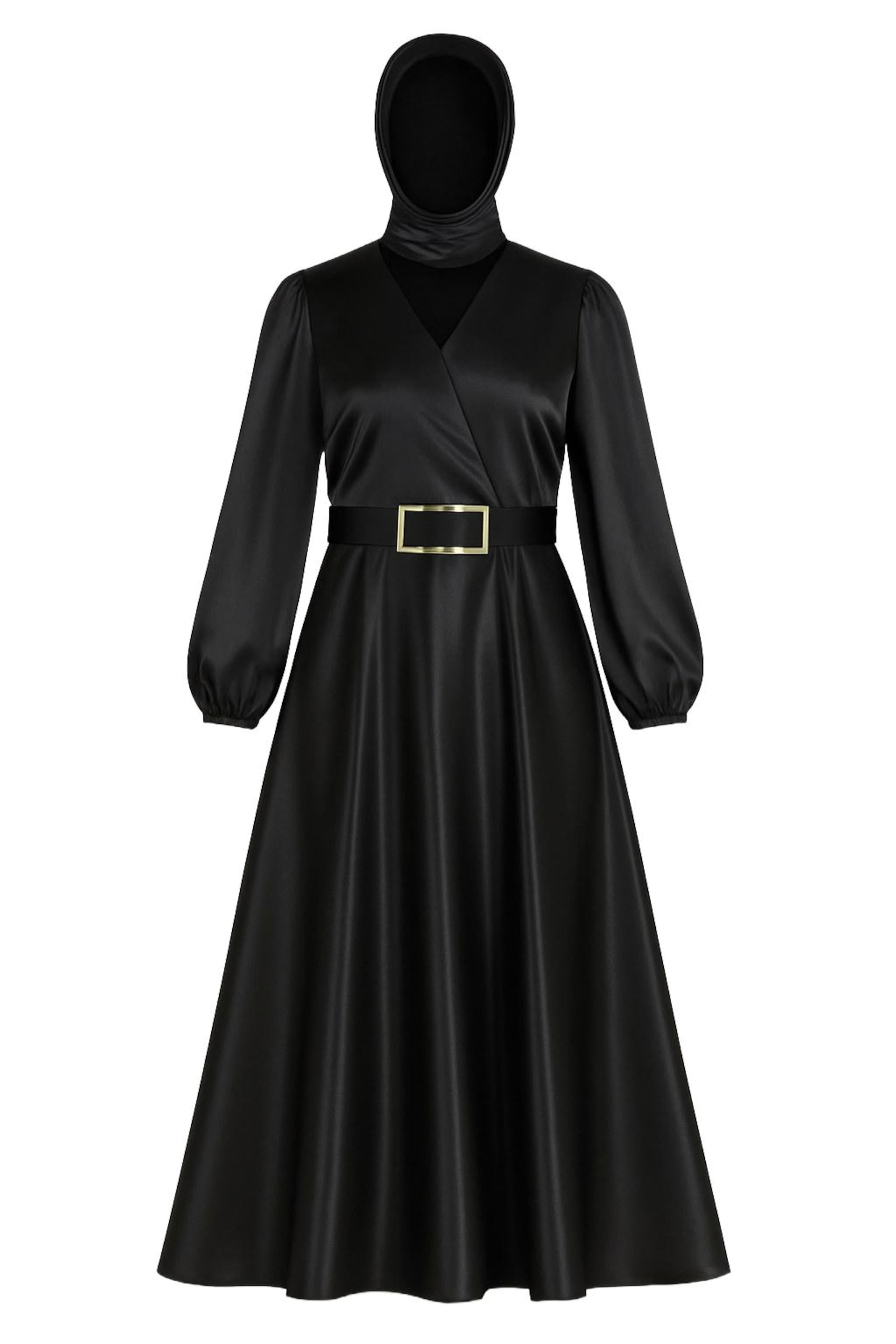 MODAMIHRAM Kleid in Schwarz: Vorderseite