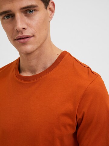 SELECTED HOMME Koszulka 'Norman' w kolorze pomarańczowy