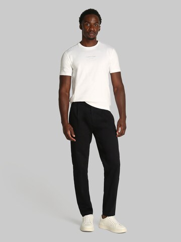 Calvin Klein Normální Kalhoty se sklady v pase – černá