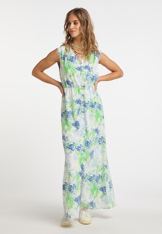 IZIA Dress in White: front