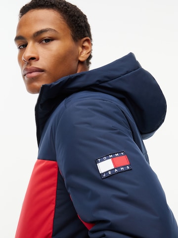 zils Tommy Jeans Starpsezonu jaka