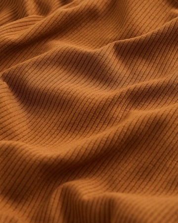 WE Fashion Undershirt in Orange