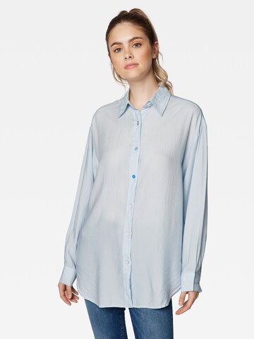 Mavi Blouse in Blue: front