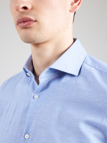 HUGO - Ajuste regular Camisa 'Kason' en azul