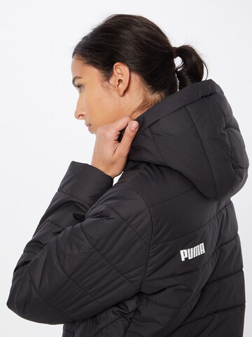 PUMA Sportjacke in Schwarz