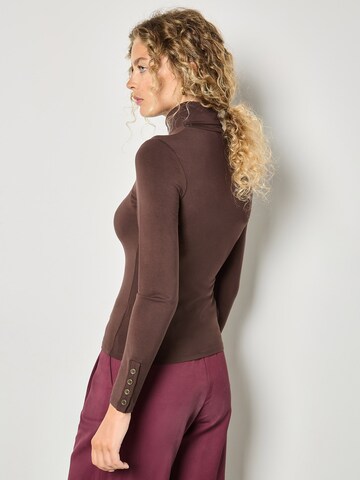 Pull-over Apricot en marron