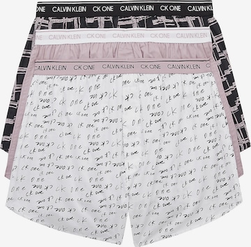 Boxeri de la Calvin Klein Underwear pe bej: față