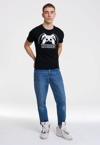 LOGOSHIRT T-Shirt 'ADDICTED' in Schwarz