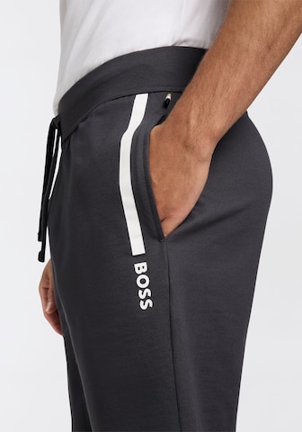 BOSS - regular Pantalón en negro