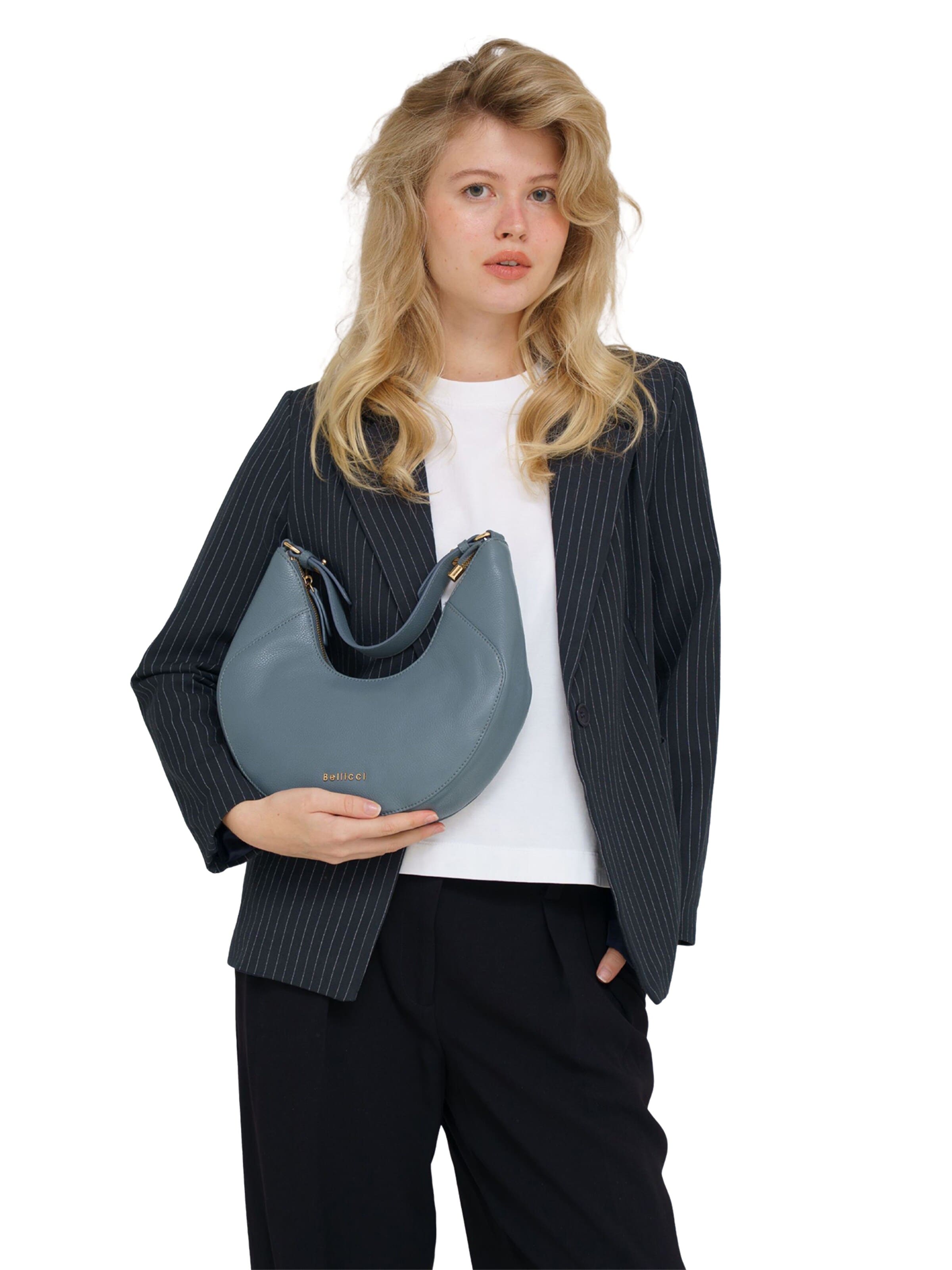 Bellicci Shoulder Bag 'Cardonna' in Blue: front