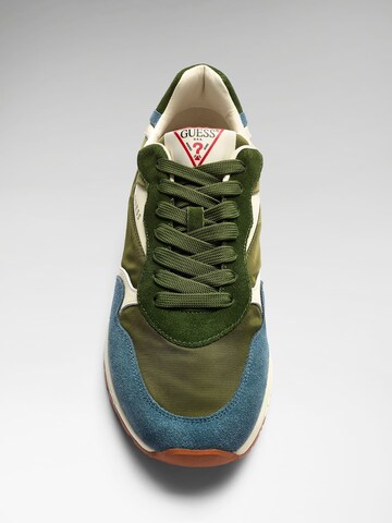 GUESS Sneaker 'Aria' in Grün