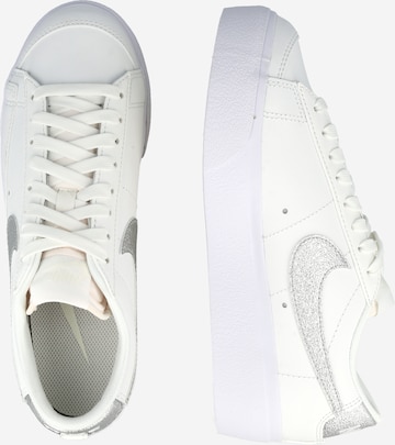 Sneaker bassa 'Blazer' di Nike Sportswear in bianco