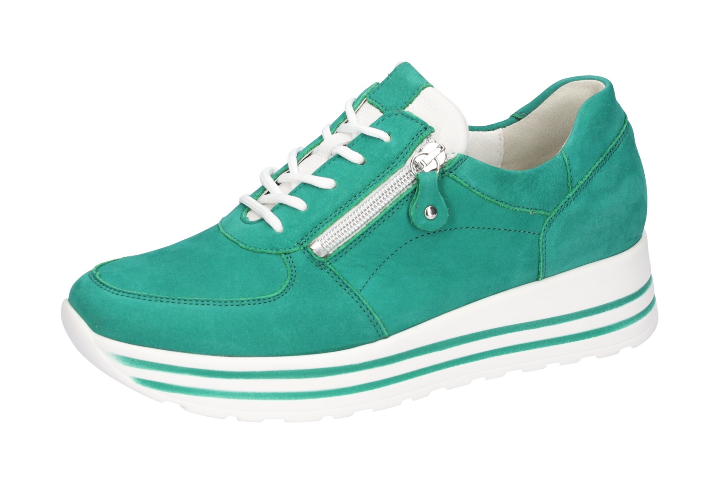 WALDLÄUFER Sneakers in Green: front