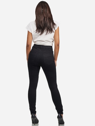 Skinny Jeans 'F101' di Tazzio in nero