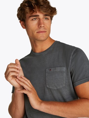 Tommy Jeans Shirt in Grey