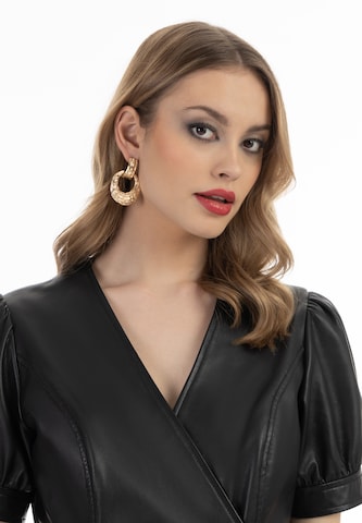 faina - Vestido em preto