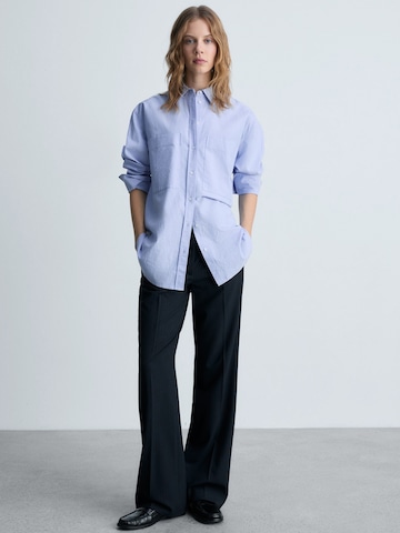 MANGO Flared Pantalon 'BERGEN' in Blauw