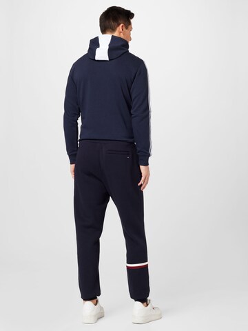 Tapered Pantaloni de la TOMMY HILFIGER pe albastru