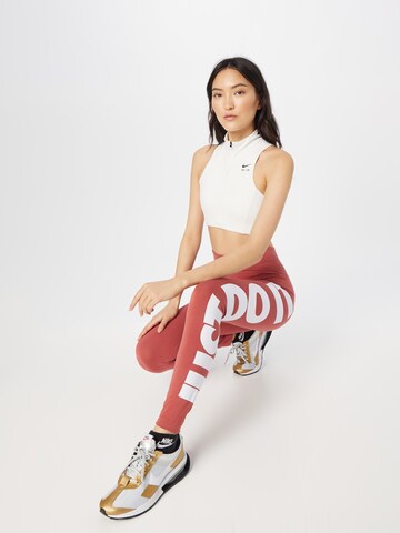 Nike Sportswear - Skinny Leggings 'Essential' en marrón