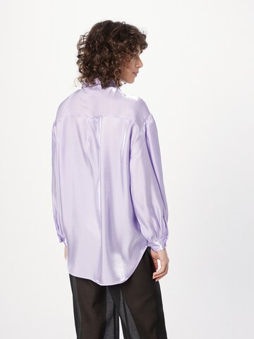 Monki Bluse in Lila