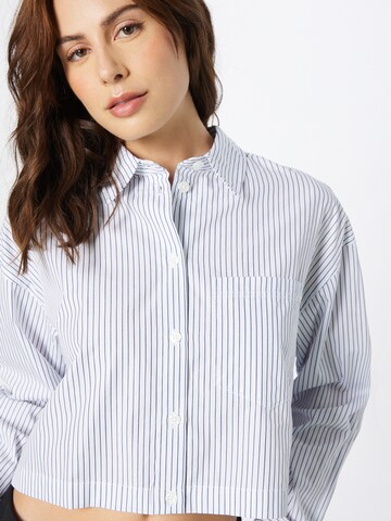 Oval Square Blouse in White