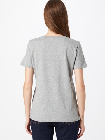 TOMMY HILFIGER T-Shirt in Grau