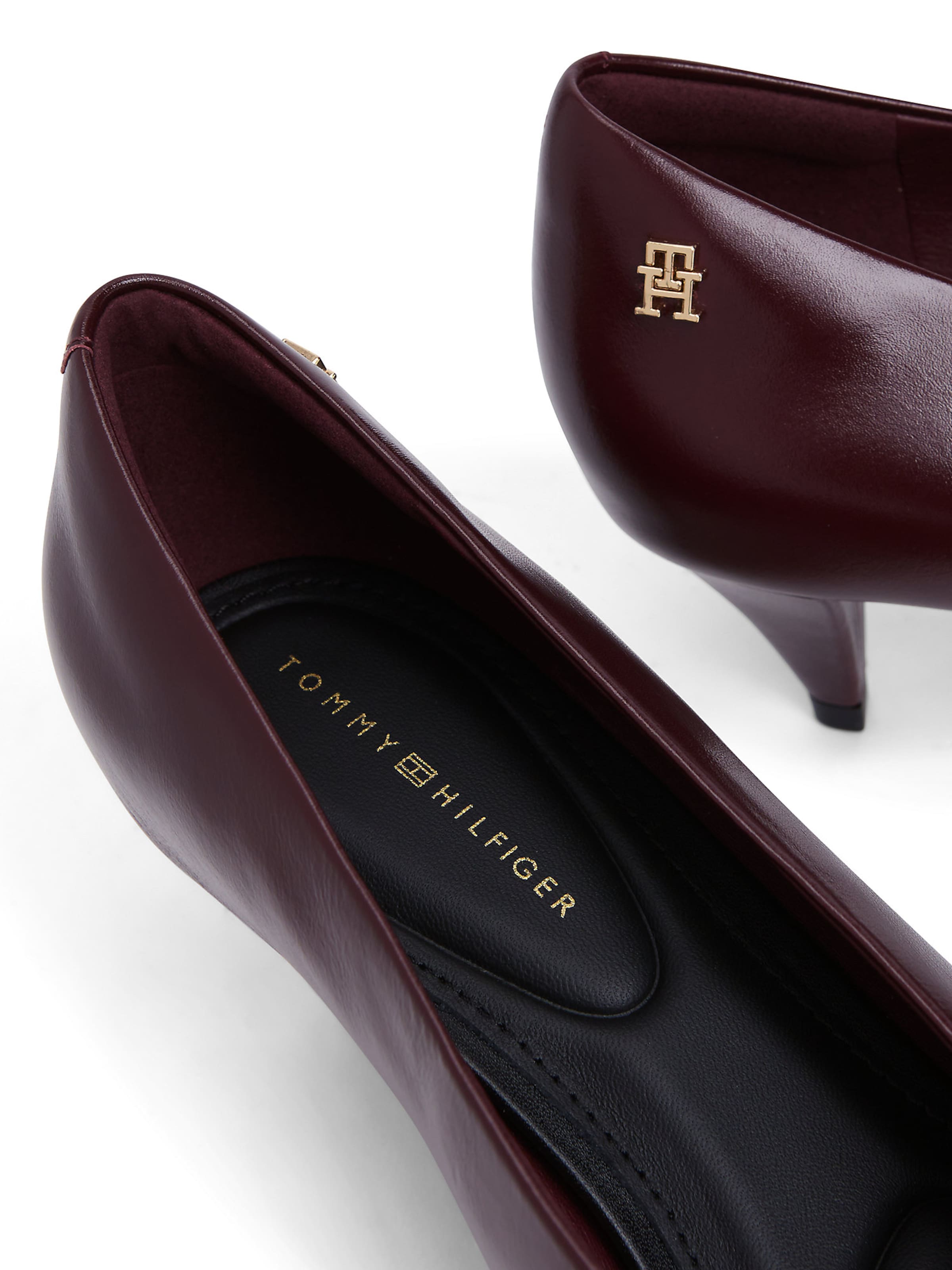 TOMMY HILFIGER Pumps in Braun