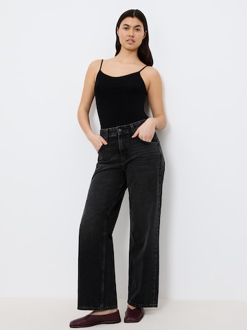 TRIUMPH Top ' Beauty Layers ' in Black