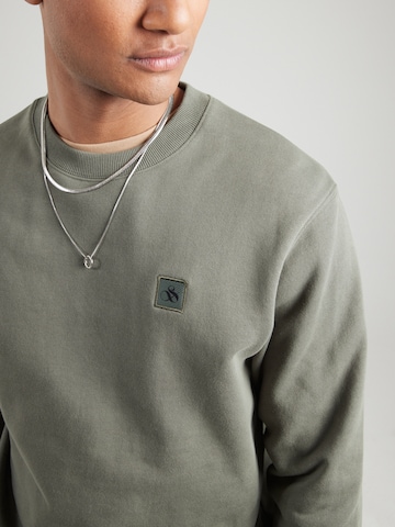 Sweat-shirt 'Seasonal Core' SCOTCH & SODA en vert