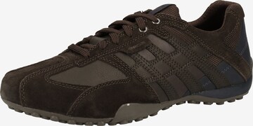 GEOX Sneakers laag in Bruin: voorkant