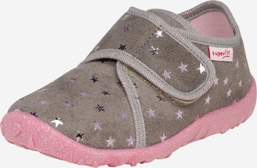 SUPERFIT - Pantufa 'Spotty' em cinzento: frente