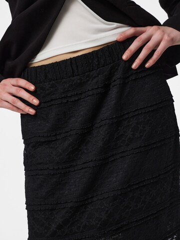 Jupe 'PCMiro' PIECES en noir