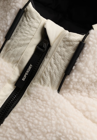 Superdry & Co Kamizelka w kolorze biały