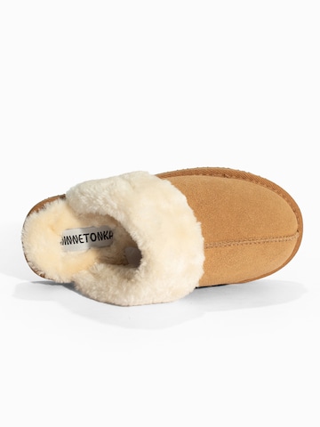 Minnetonka Instappers 'Chesney' in Bruin