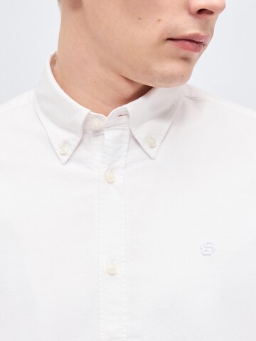 BOSS Regular fit Üzleti ing 'ROAN' - fehér