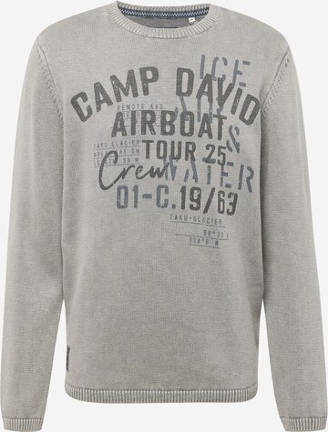 Pull-over CAMP DAVID en gris : devant