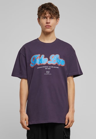 MT Upscale T-Shirt 'F*ke L*ve' in Lila: predná strana