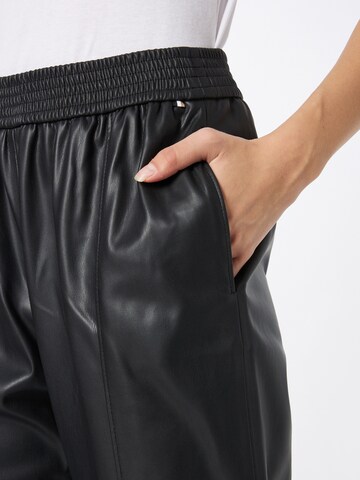 Regular Pantalon 'Taja' BOSS en noir