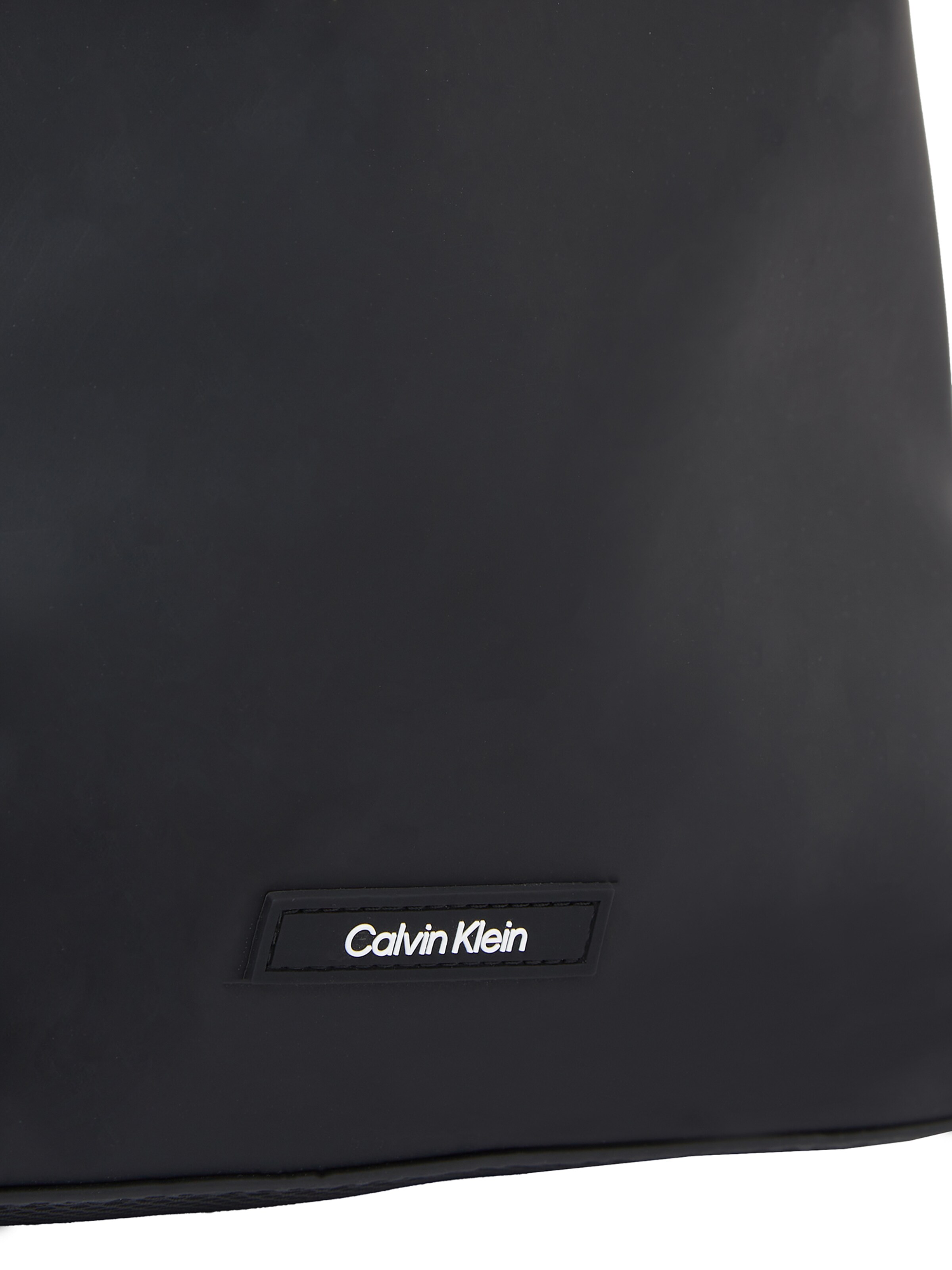 Calvin Klein Crossbody Bag 'Essential' in Black