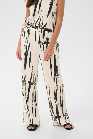 CULTURE Wide leg Pants 'CUOra' in White: front